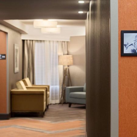 Hampton Inn By Hilton פורט סמית' מראה חיצוני תמונה