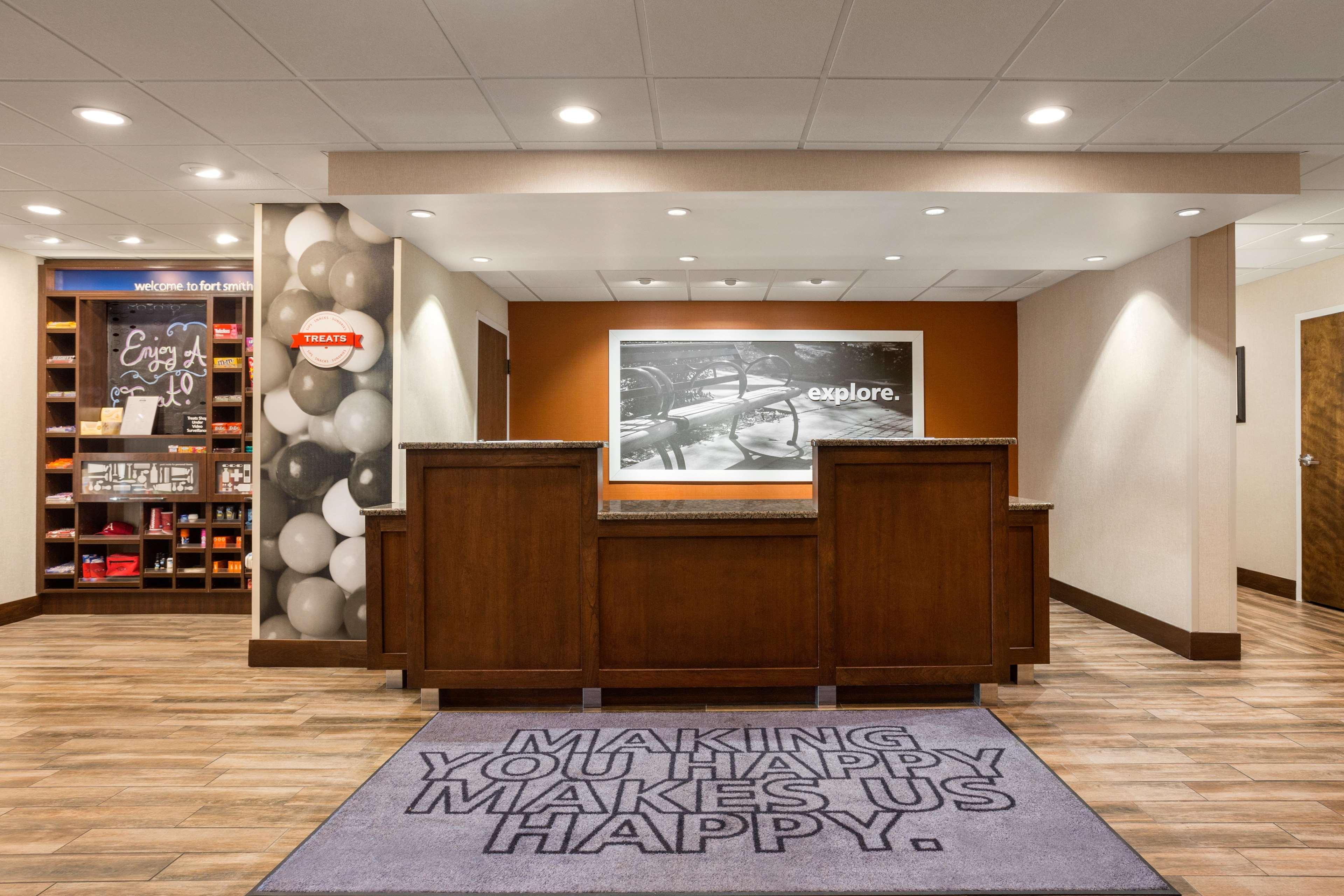 Hampton Inn By Hilton פורט סמית' מראה חיצוני תמונה