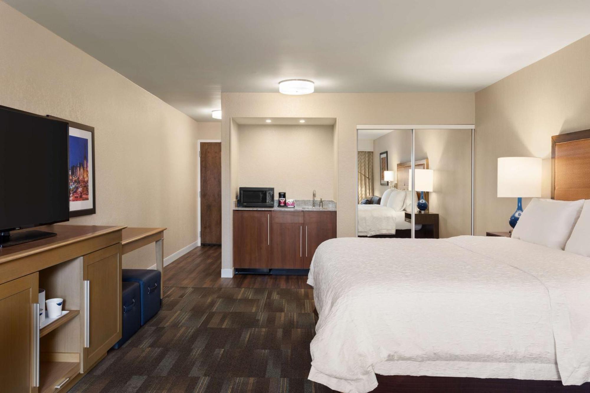 Hampton Inn By Hilton פורט סמית' מראה חיצוני תמונה
