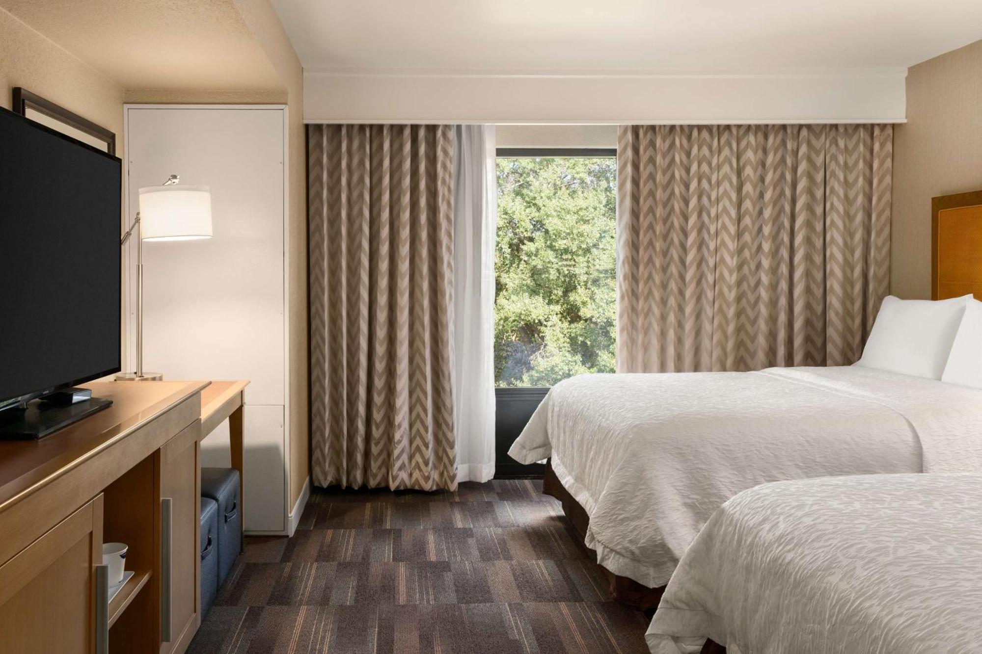 Hampton Inn By Hilton פורט סמית' מראה חיצוני תמונה