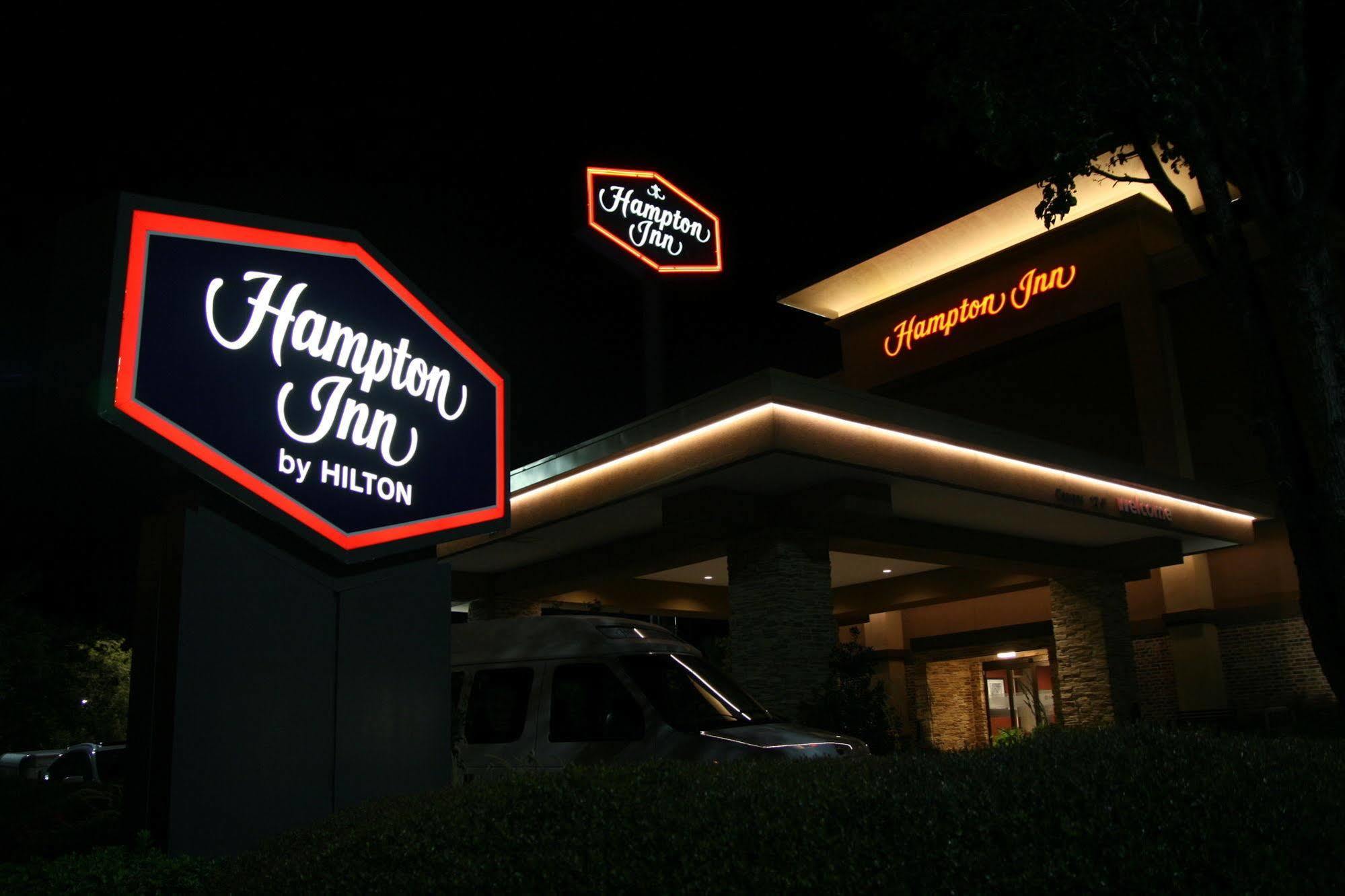 Hampton Inn By Hilton פורט סמית' מראה חיצוני תמונה